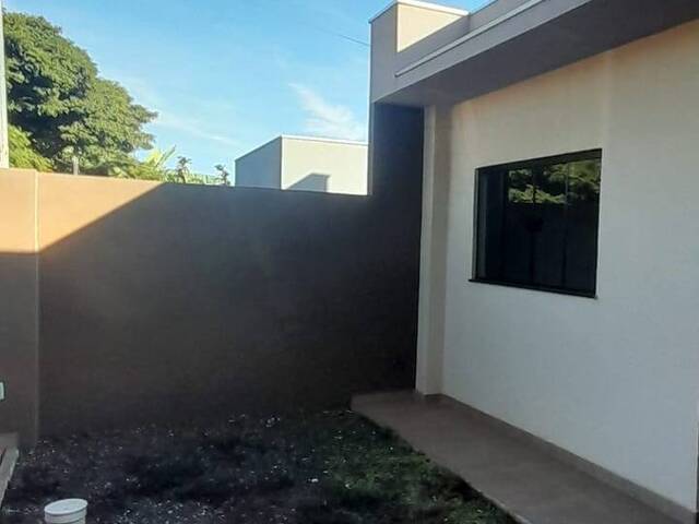 #1902 - Casa para Venda em Arapongas - PR - 3