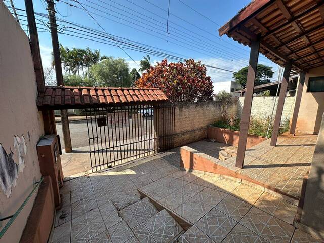 #1730 - Casa para Venda em Arapongas - PR - 2