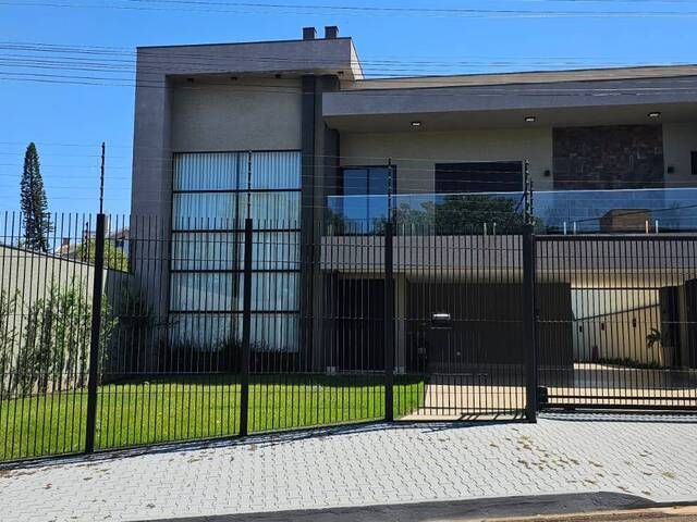 #1959 - Casa para Venda em Arapongas - PR - 1