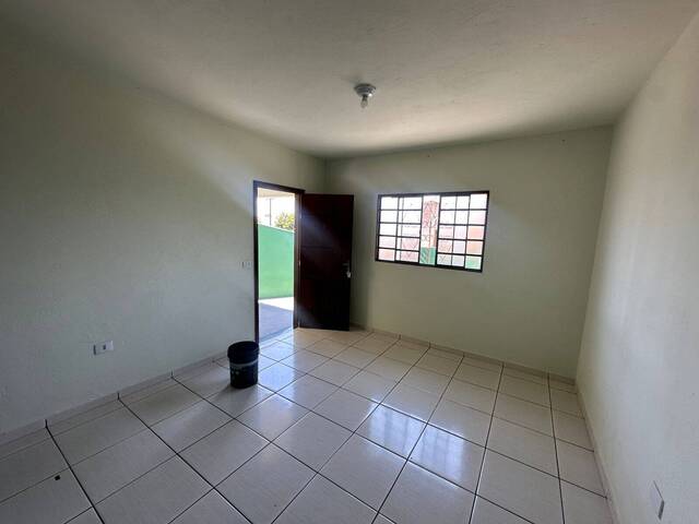 #88094.001 - Casa para Locação em Arapongas - PR